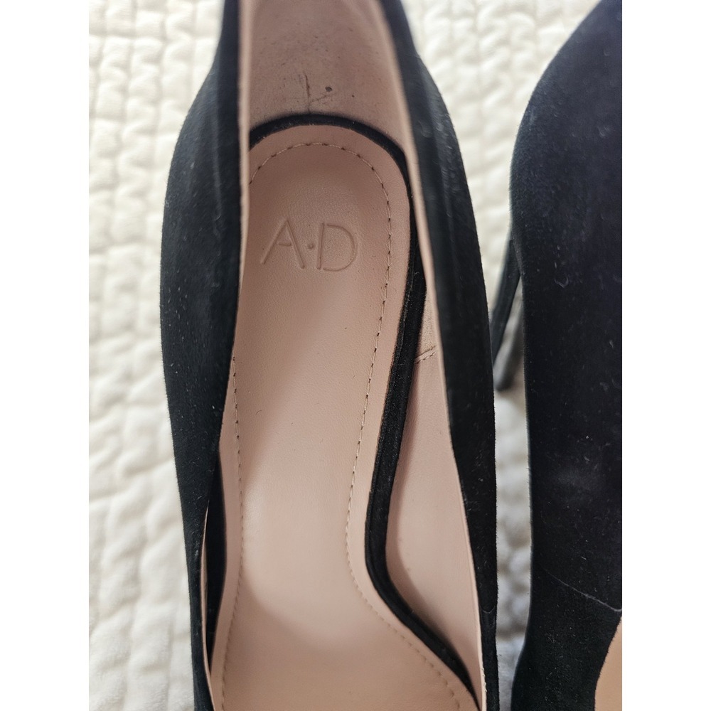 AD & Daughters Luxe Suede Black Pumps with Block Heels. Size 7.5. - Picture 2 of 6